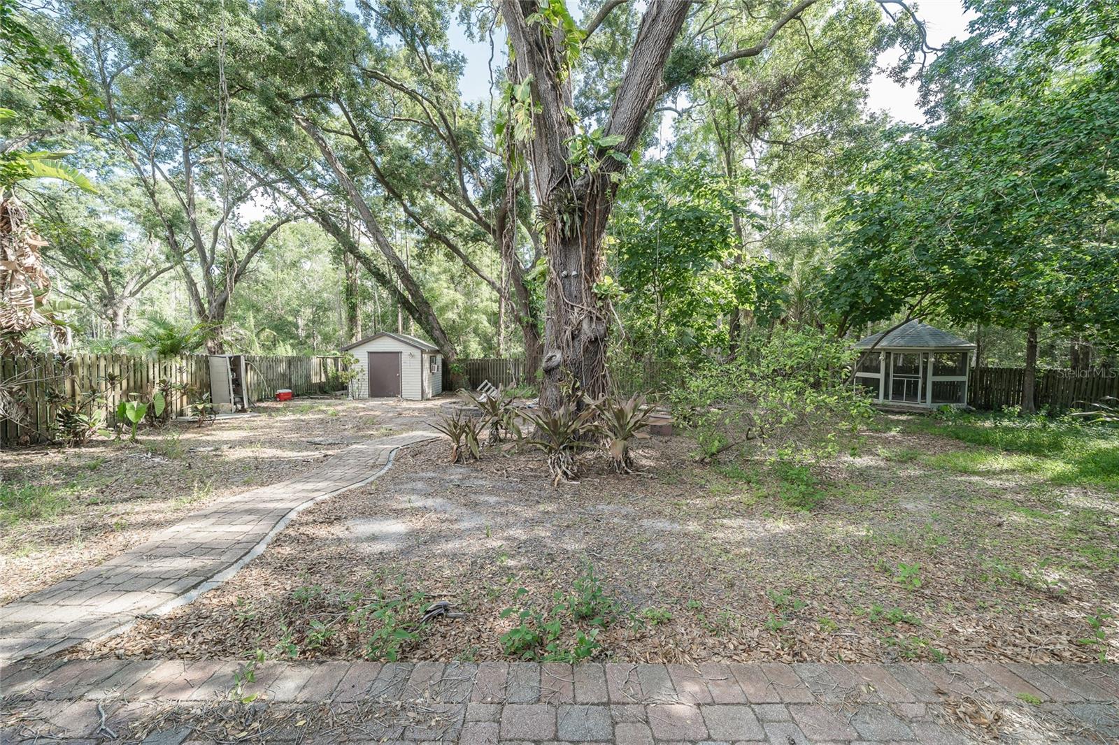 2501 Withy Ct Property Photo 9
