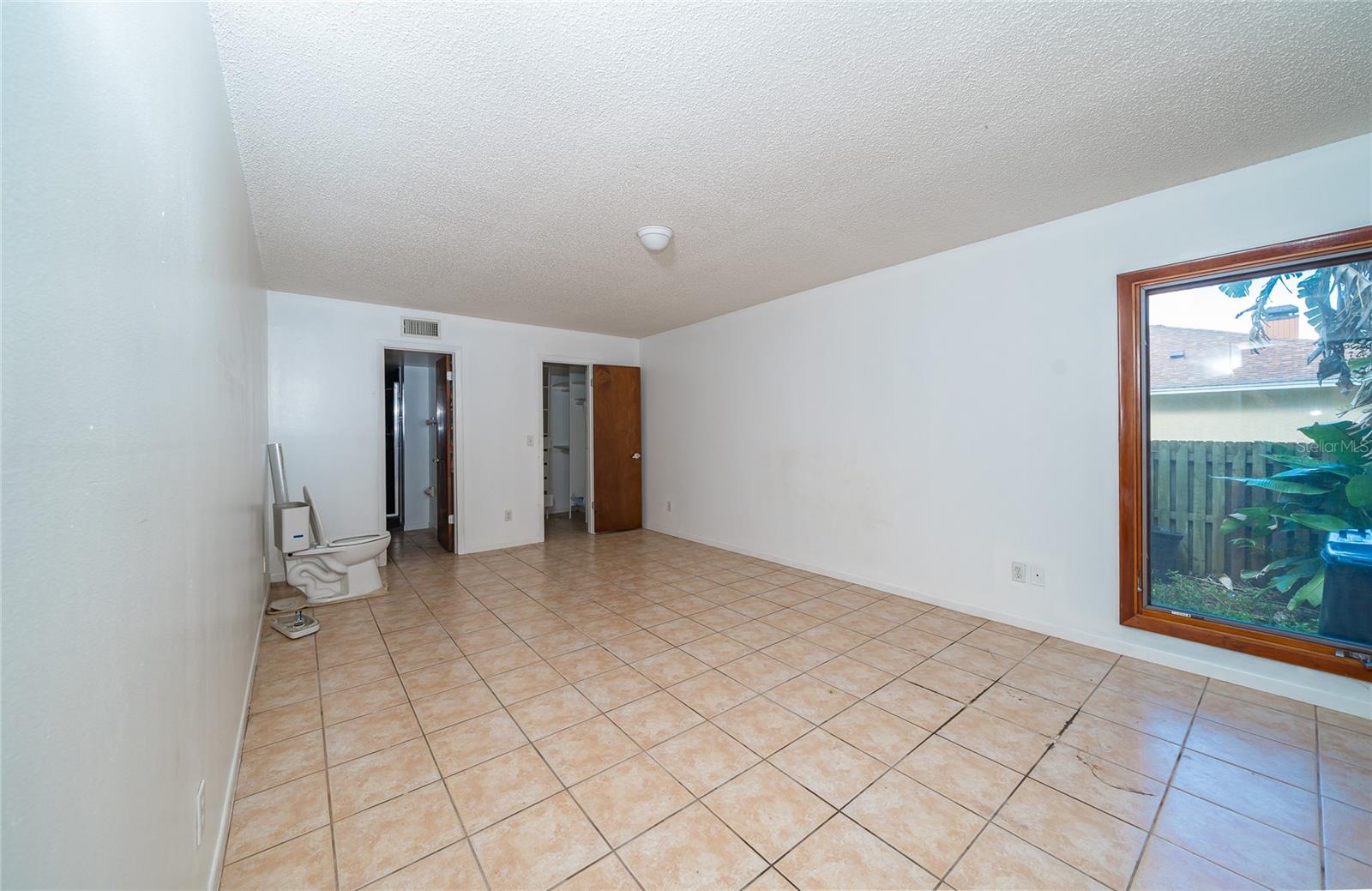 2501 Withy Ct Property Photo 24