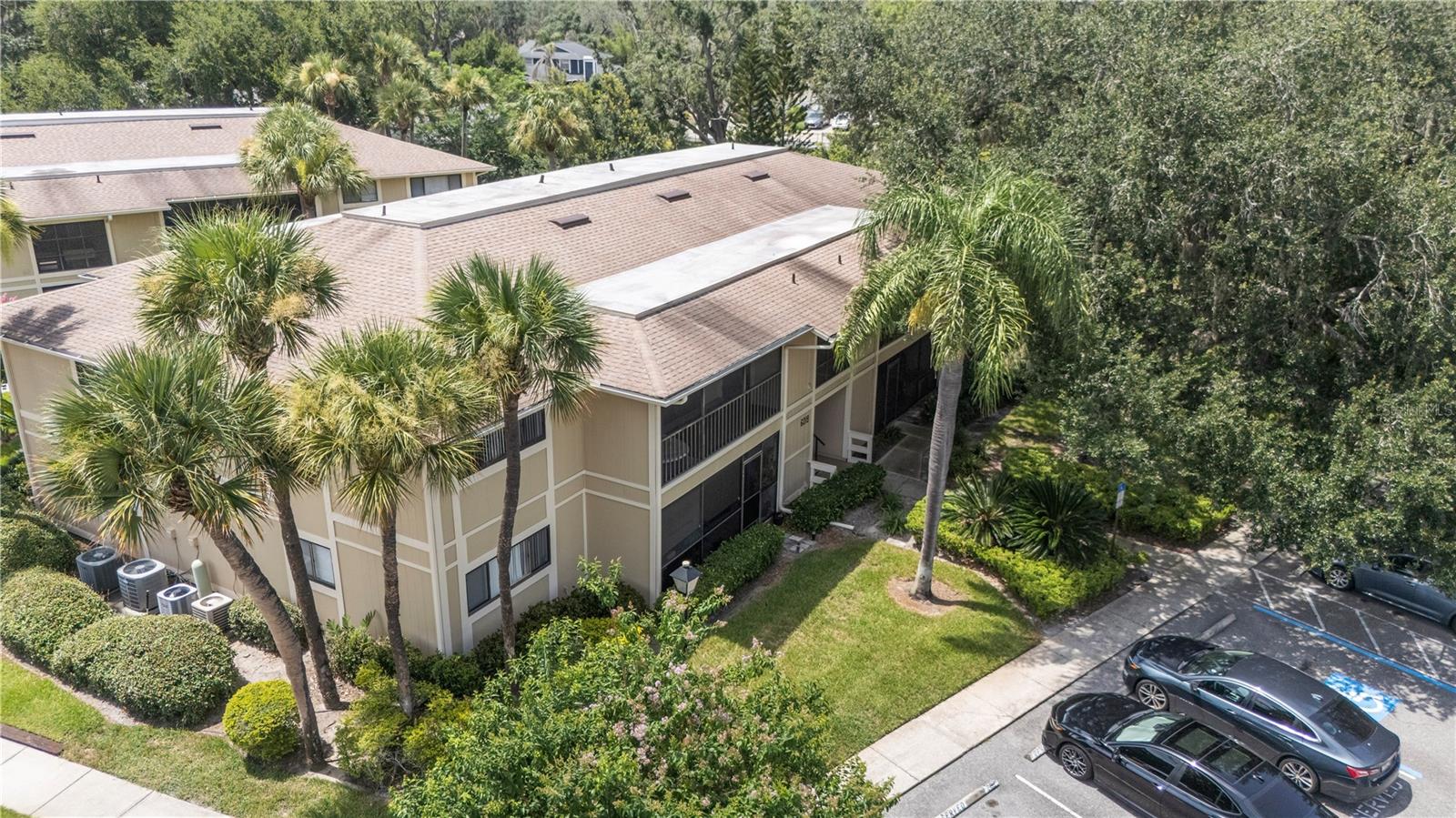 6018 Laktree Ln #e Property Photo 1