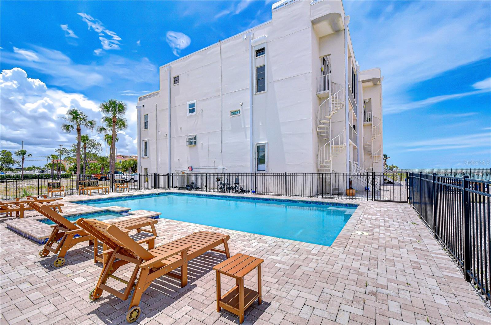 6504 Surfside Blvd #8 Property Photo 5