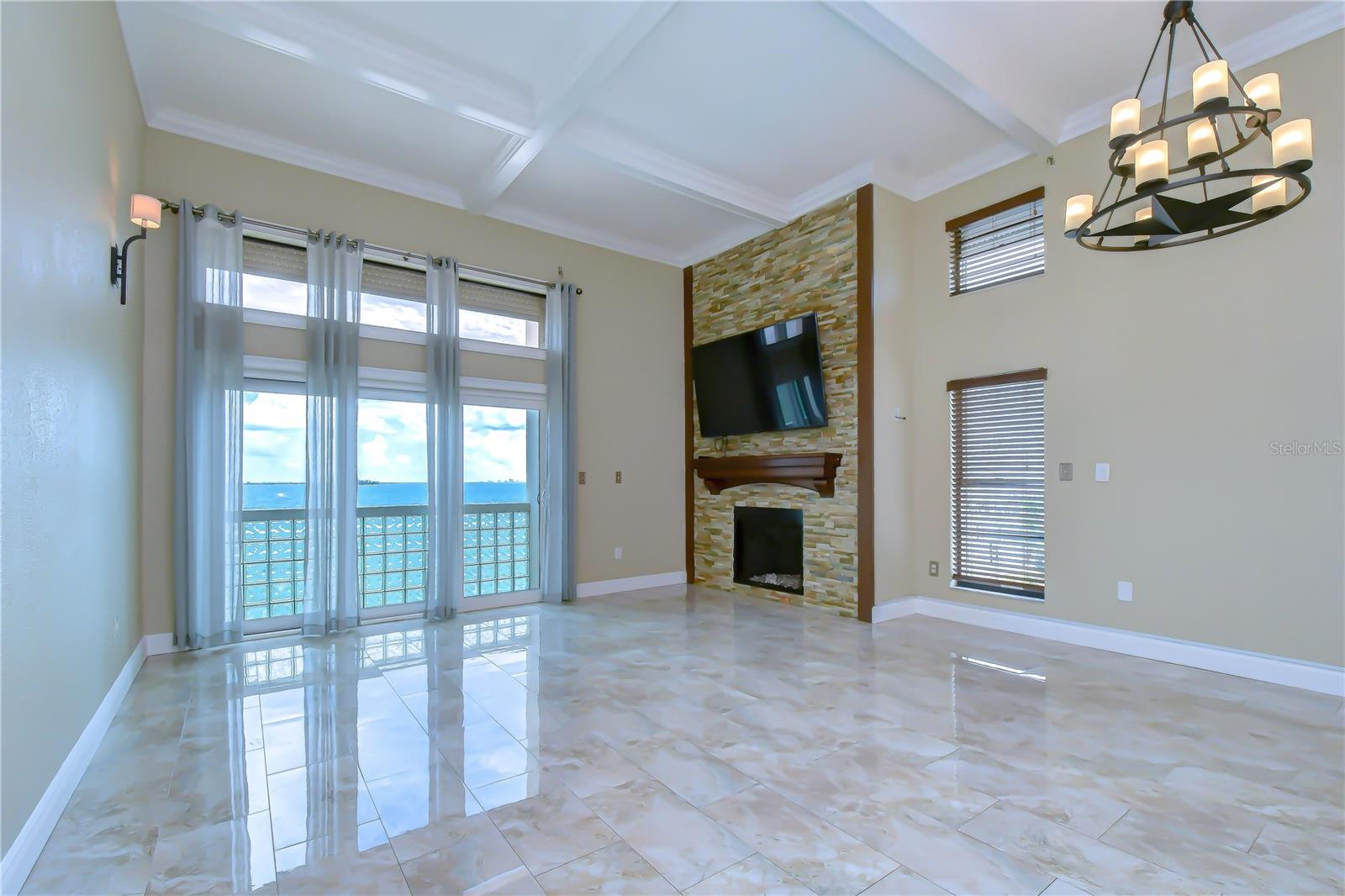 6504 Surfside Blvd #8 Property Photo 13