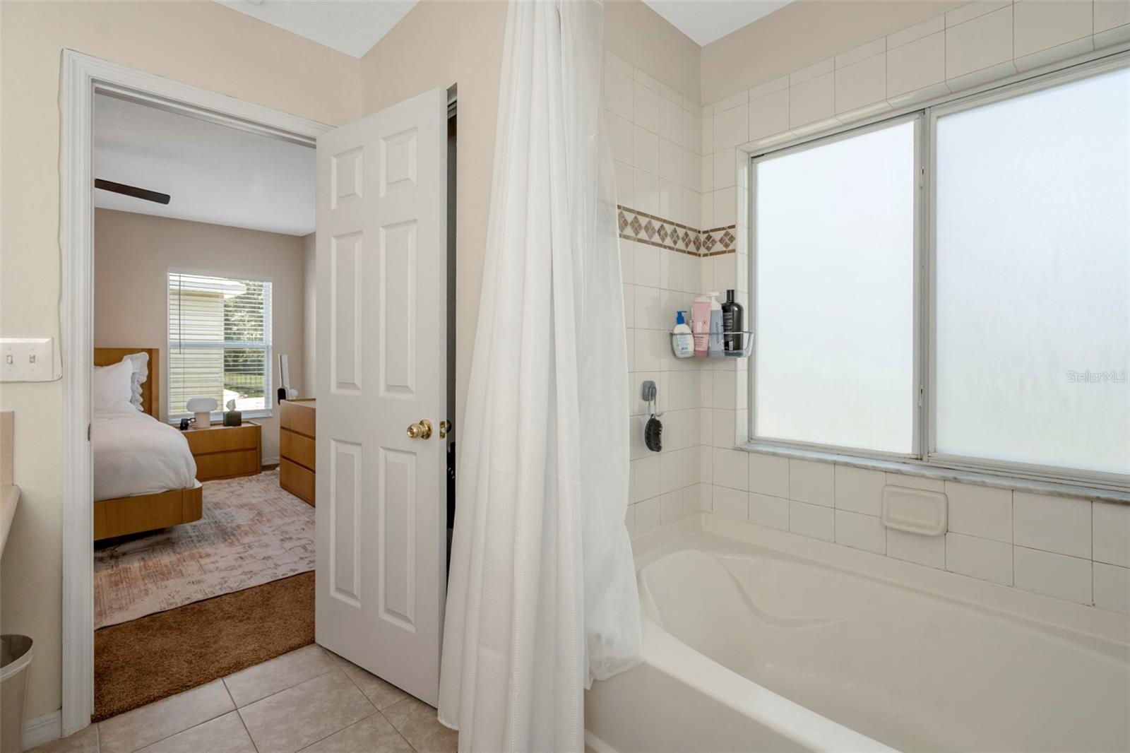2958 Royal Tuscan Ln Property Photo 36
