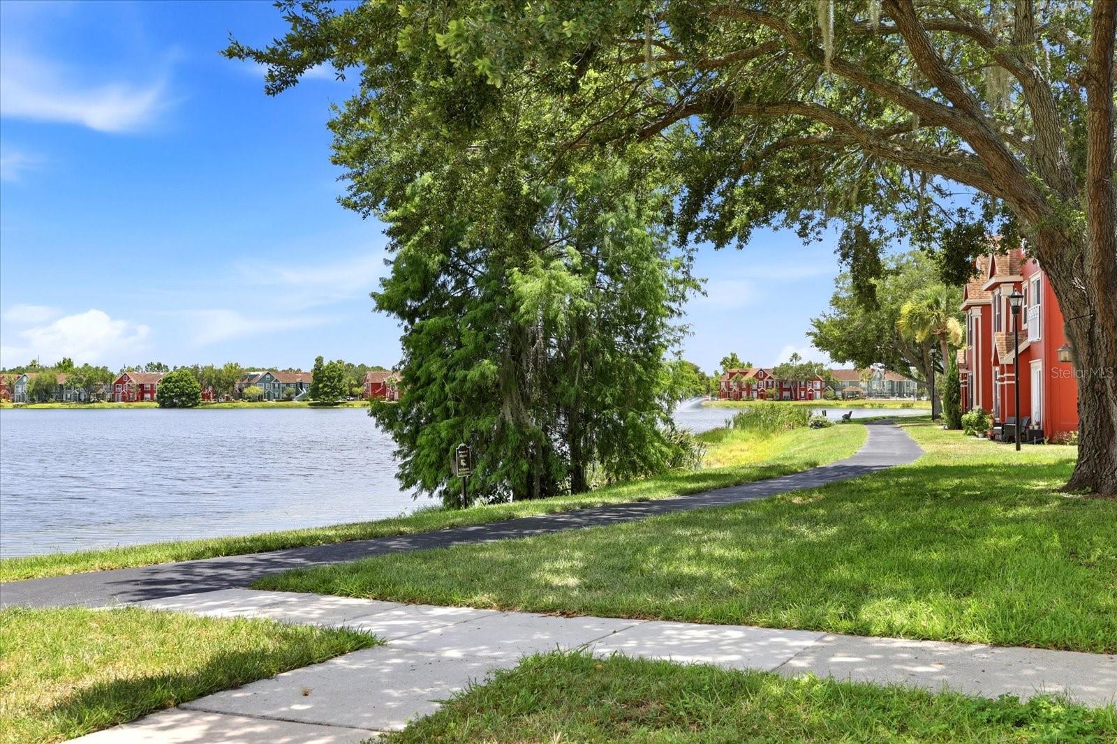 9256 Lake Chase Island Way Property Photo 6
