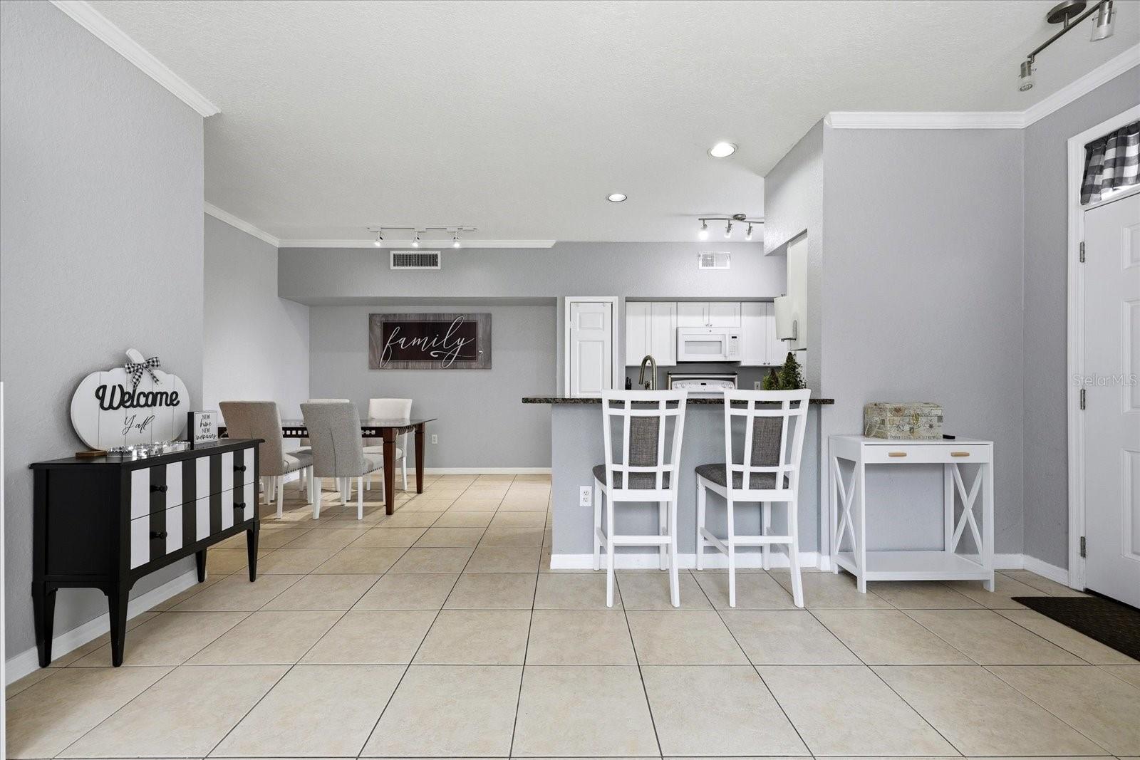 9256 Lake Chase Island Way Property Photo 12