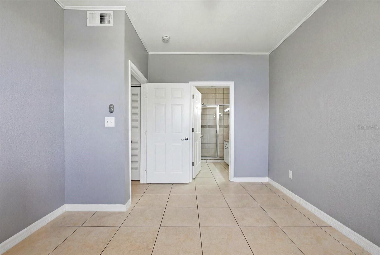 9256 Lake Chase Island Way Property Photo 25