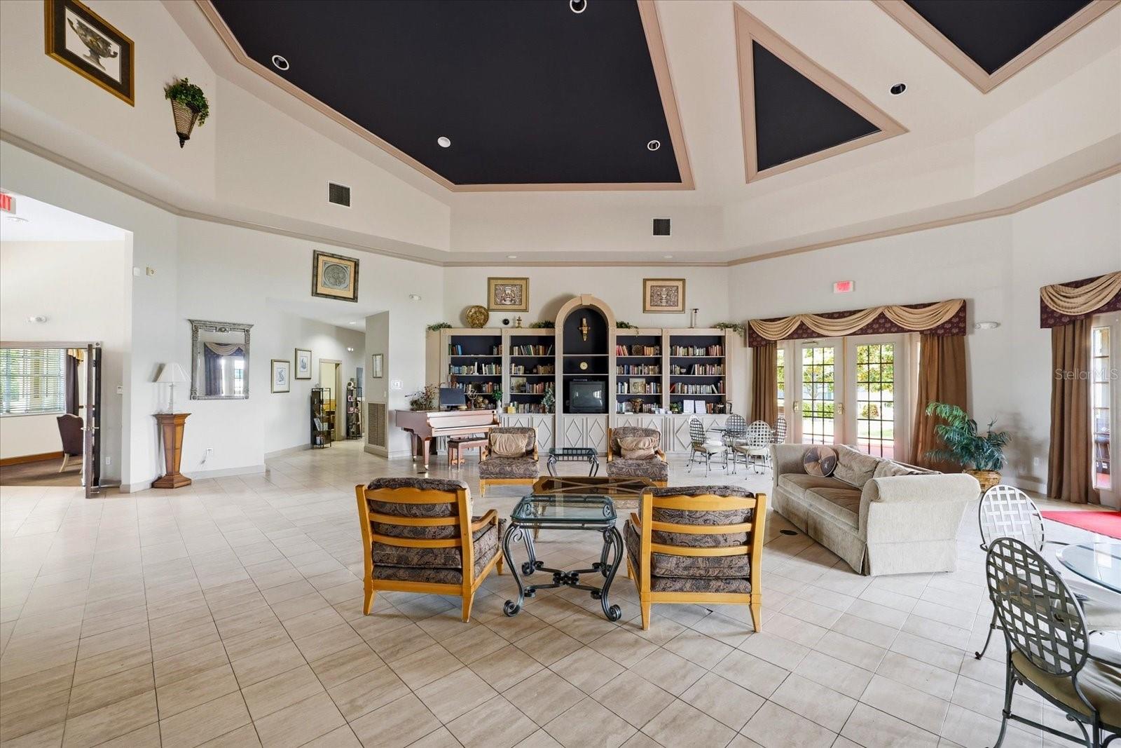9256 Lake Chase Island Way Property Photo 46