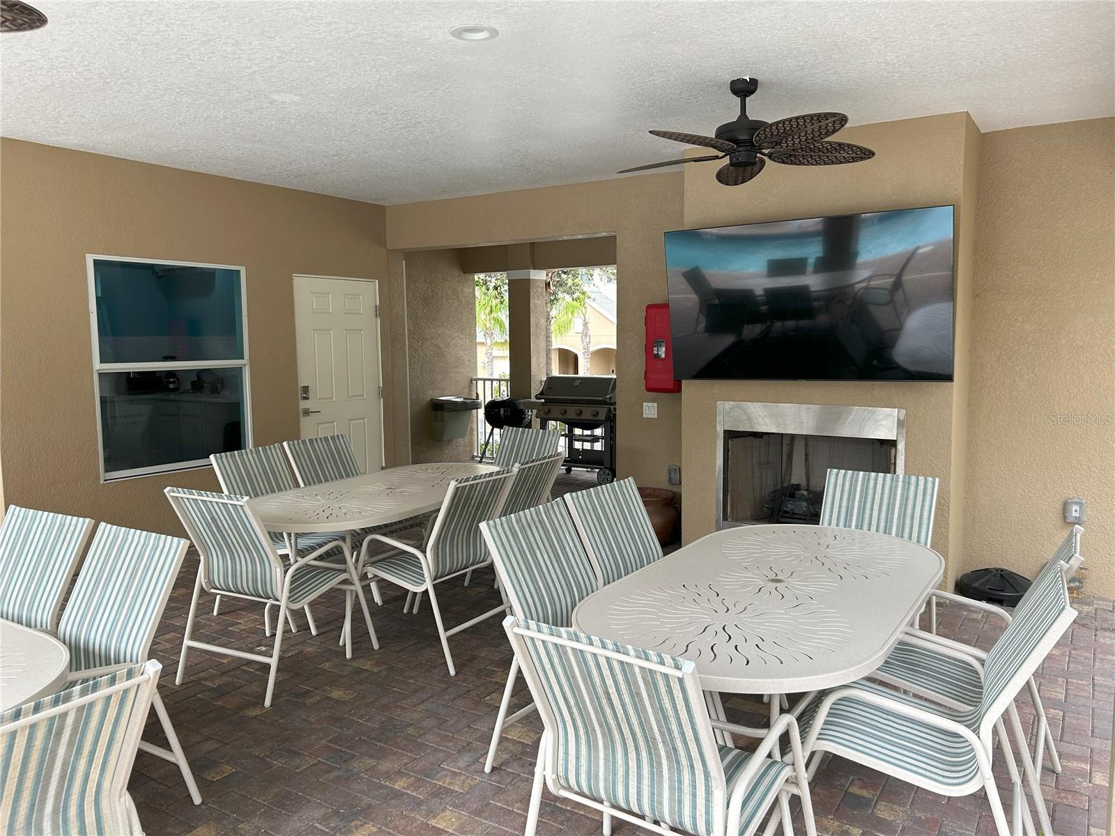 844 Callista Cay Loop Property Photo 48