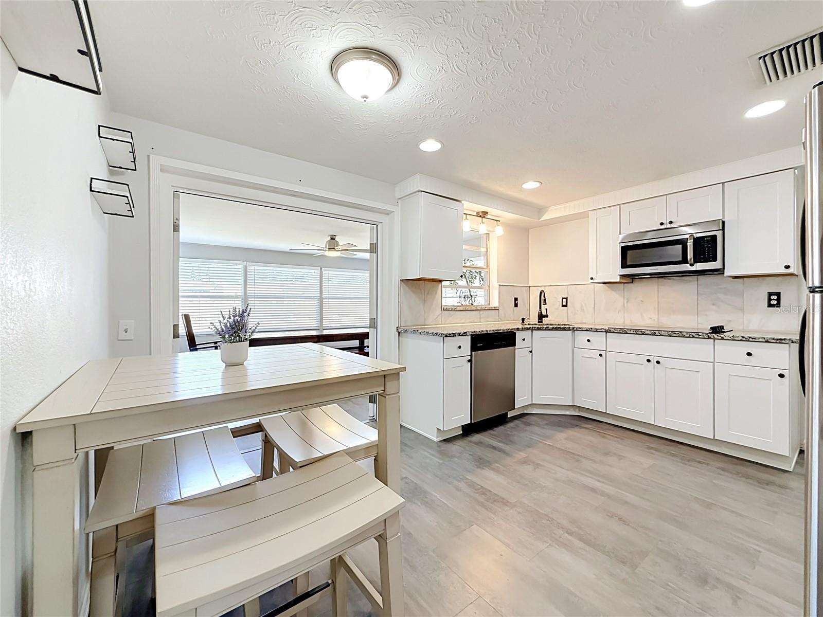 2019 Hess Dr Property Photo 7