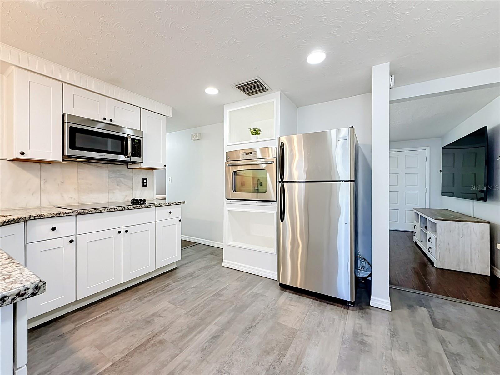 2019 Hess Dr Property Photo 9