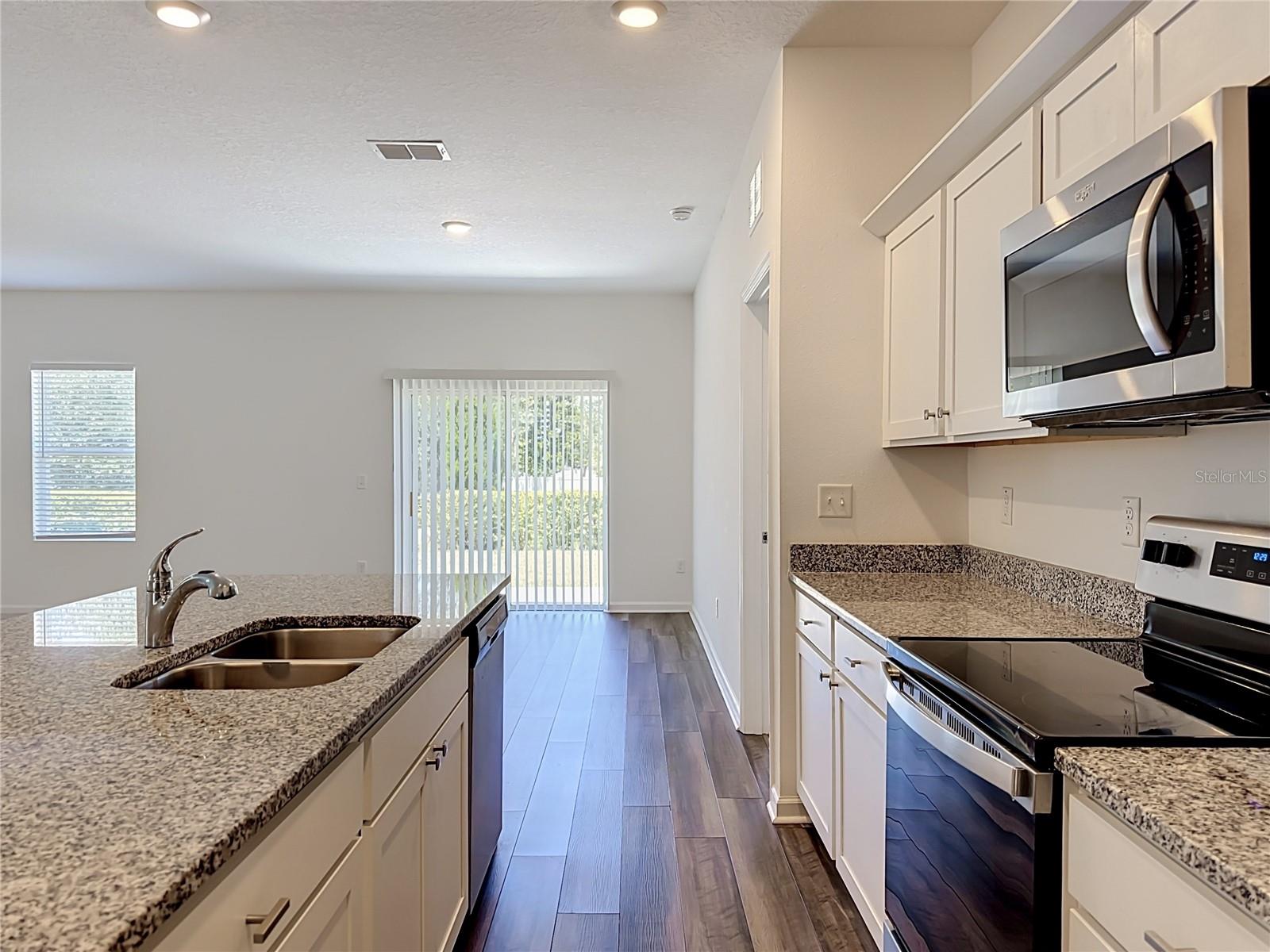 1349 Anchor Bend Dr Property Photo 5