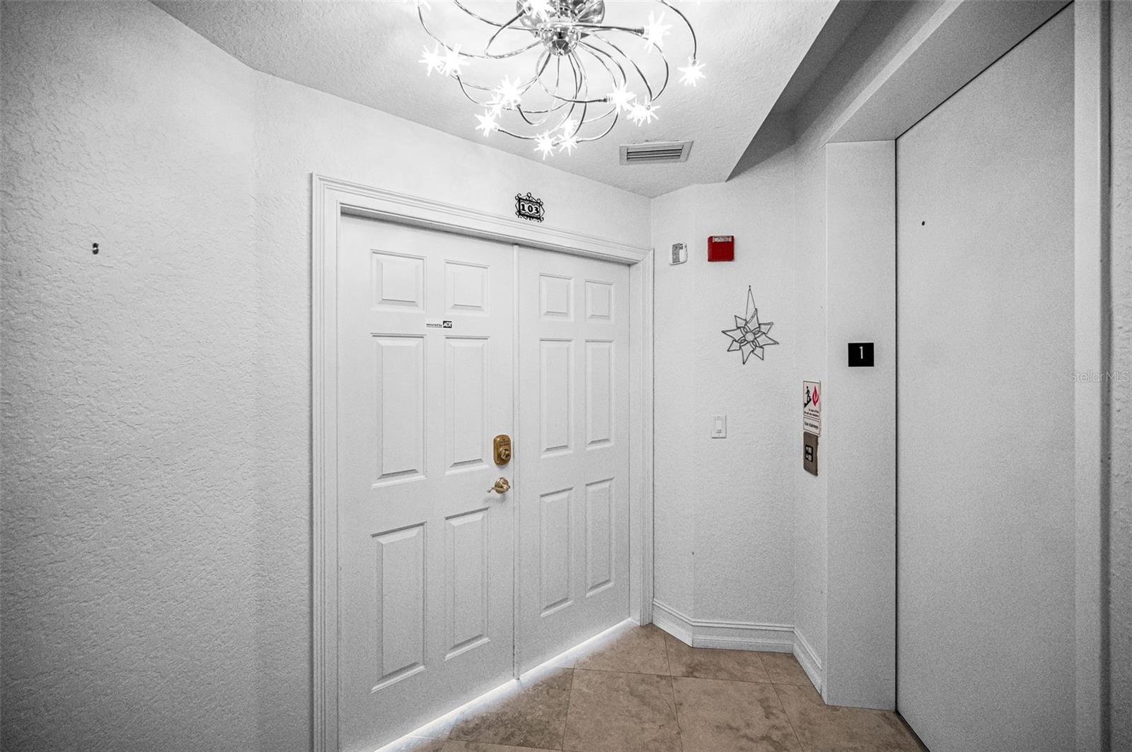 1860 N Fort Harrison Ave #103 Property Photo 14