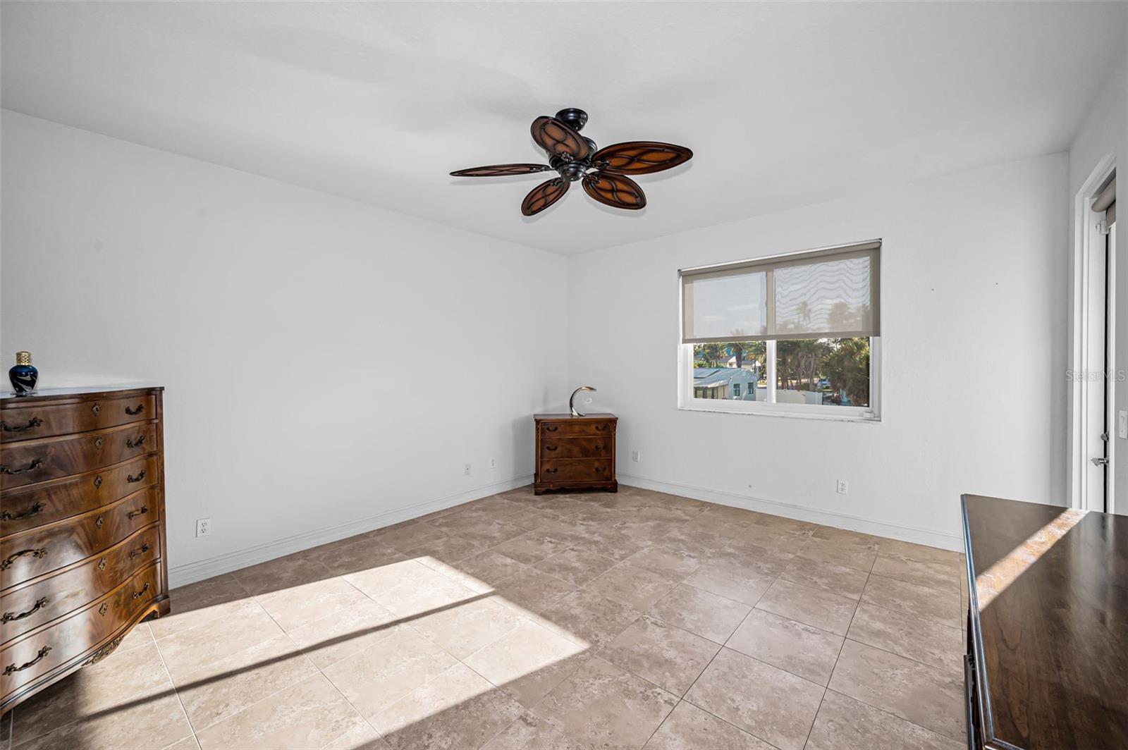 1860 N Fort Harrison Ave #103 Property Photo 39
