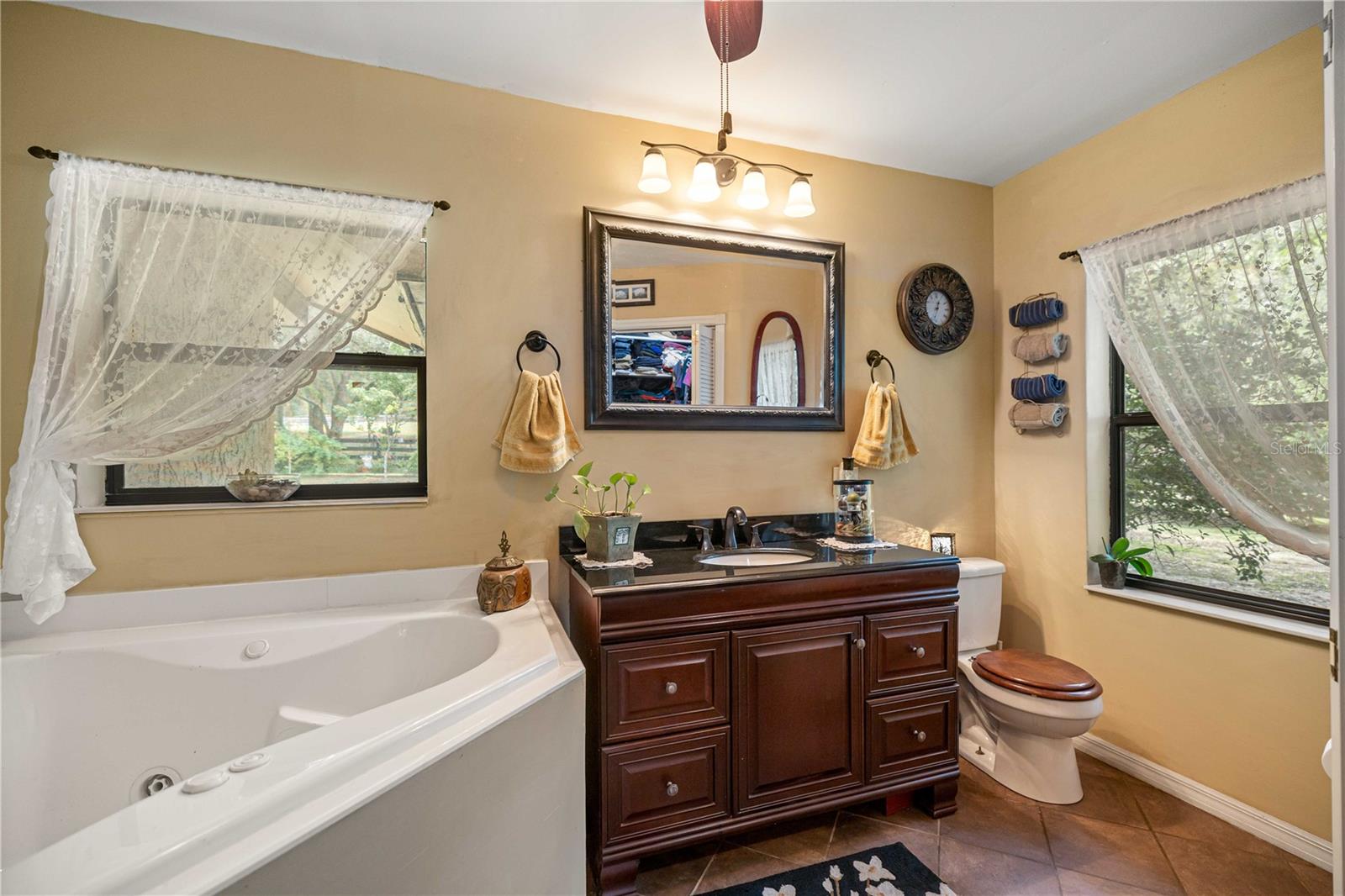 4556 E View Top Ln Property Photo 19