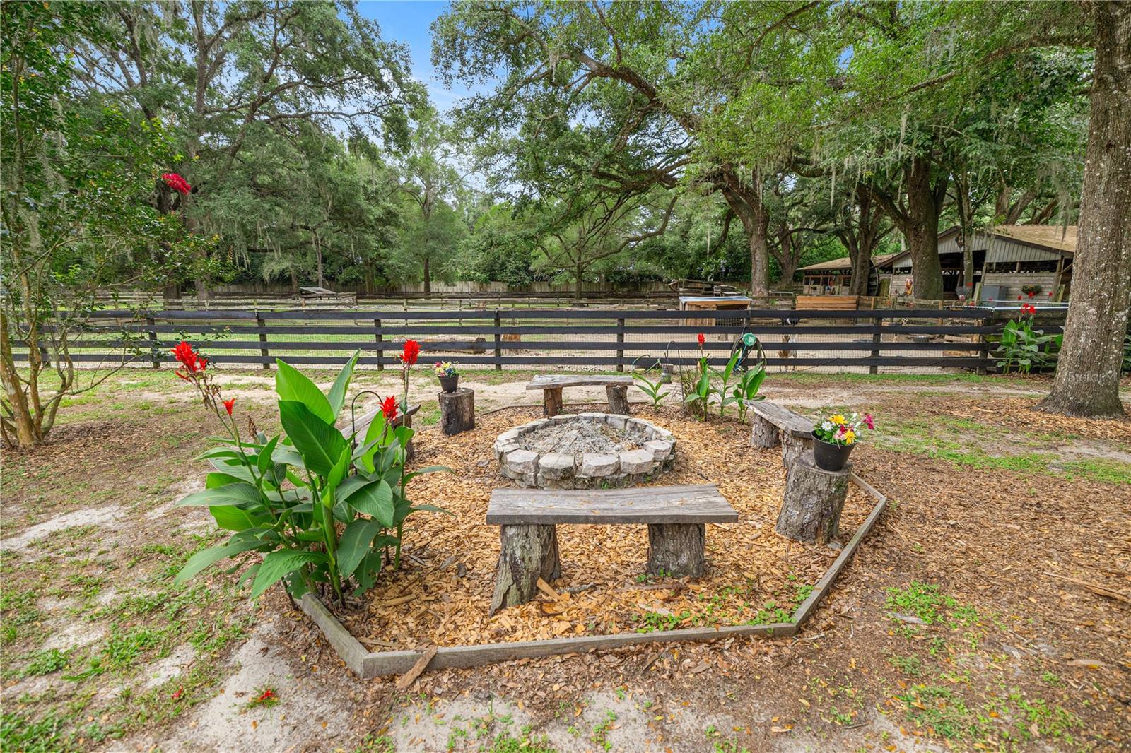 4556 E View Top Ln Property Photo 78