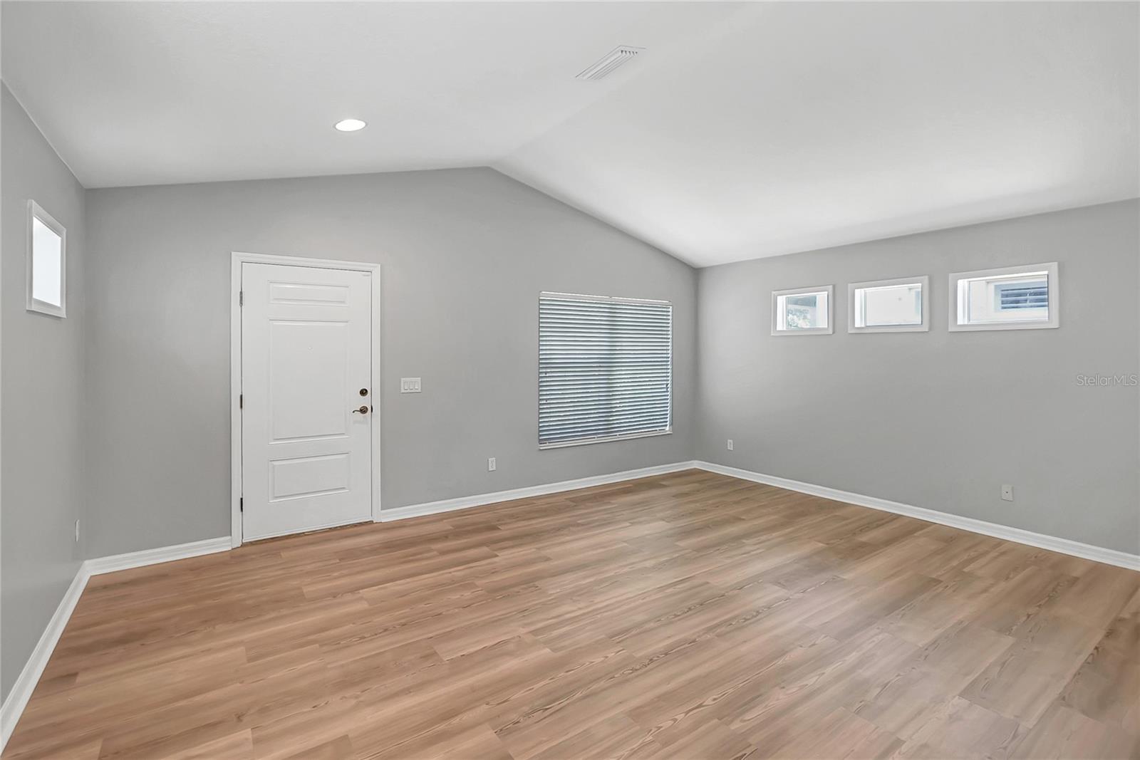 4804 Forest Creek Trl Property Photo 6