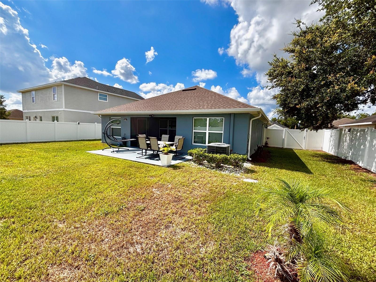 11801 Sunder Berry St Property Photo 24