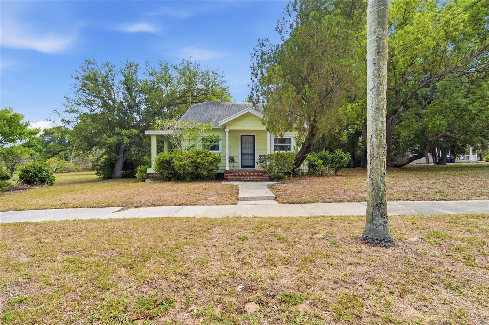 1747 Apache Trl Property Photo 7