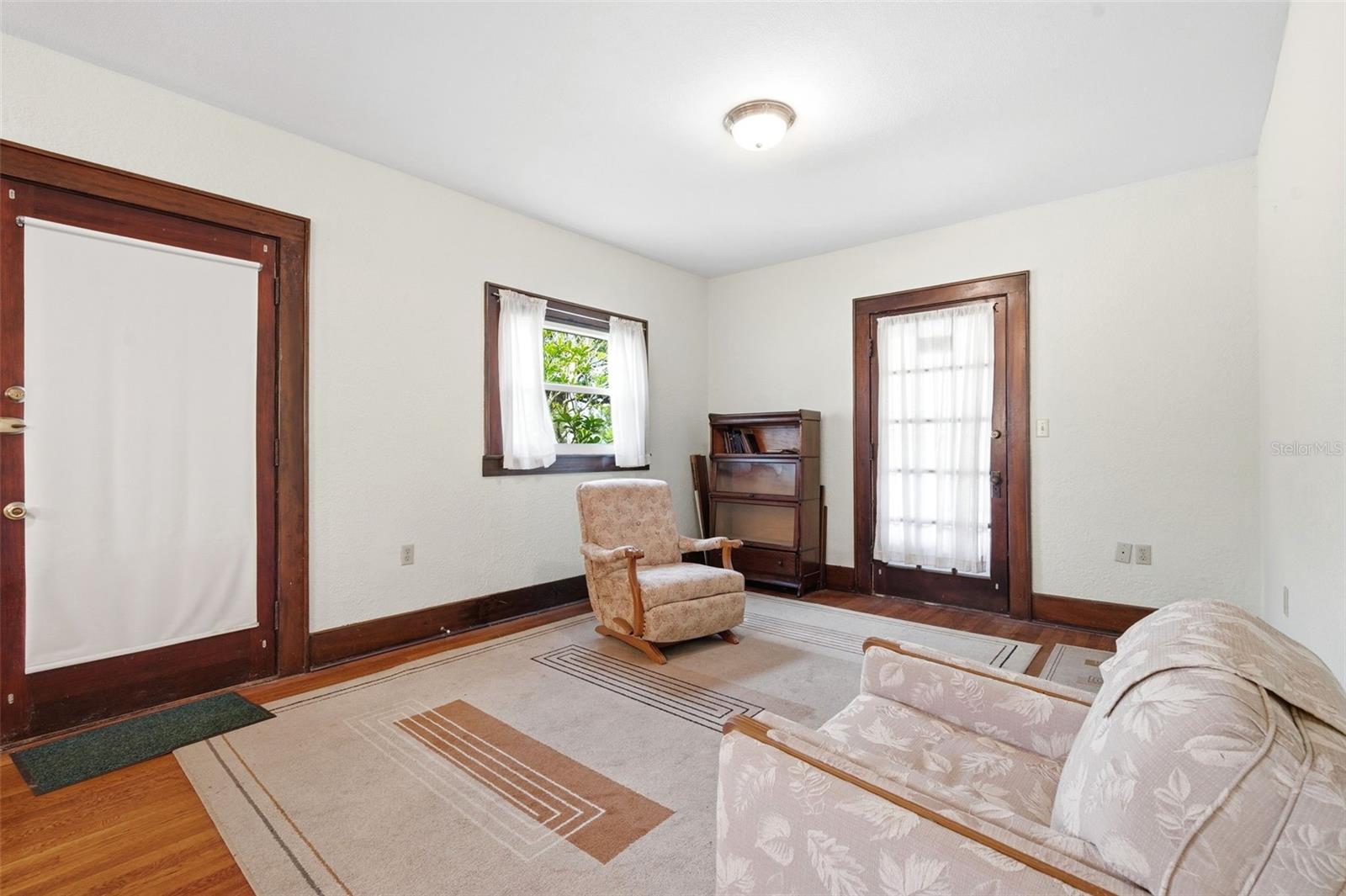1747 Apache Trl Property Photo 16