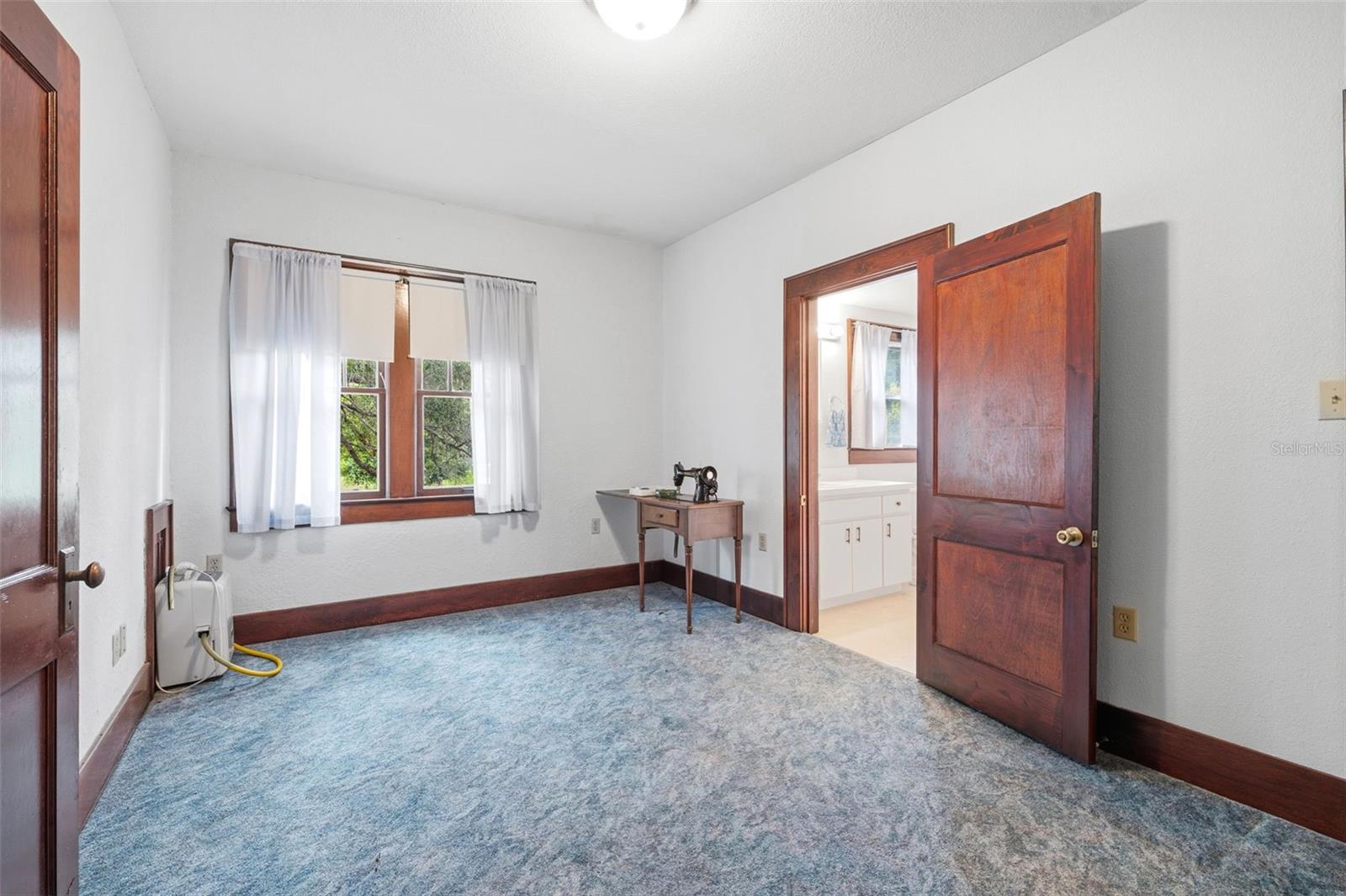 1747 Apache Trl Property Photo 30