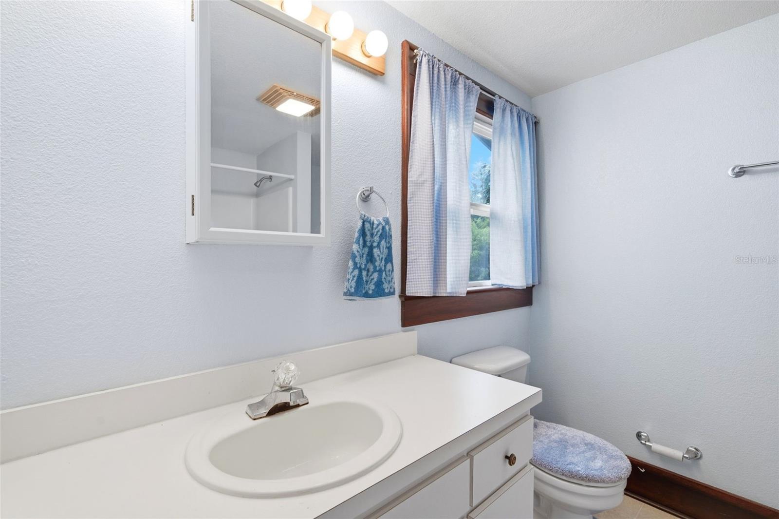 1747 Apache Trl Property Photo 34
