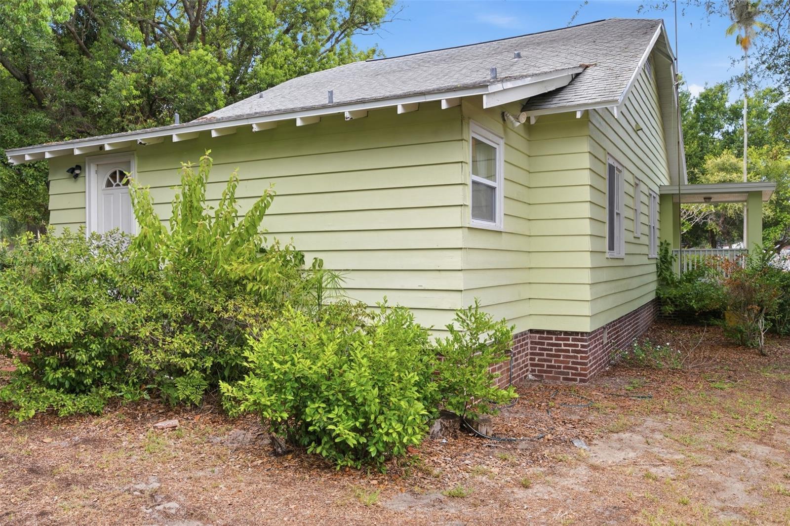 1747 Apache Trl Property Photo 48