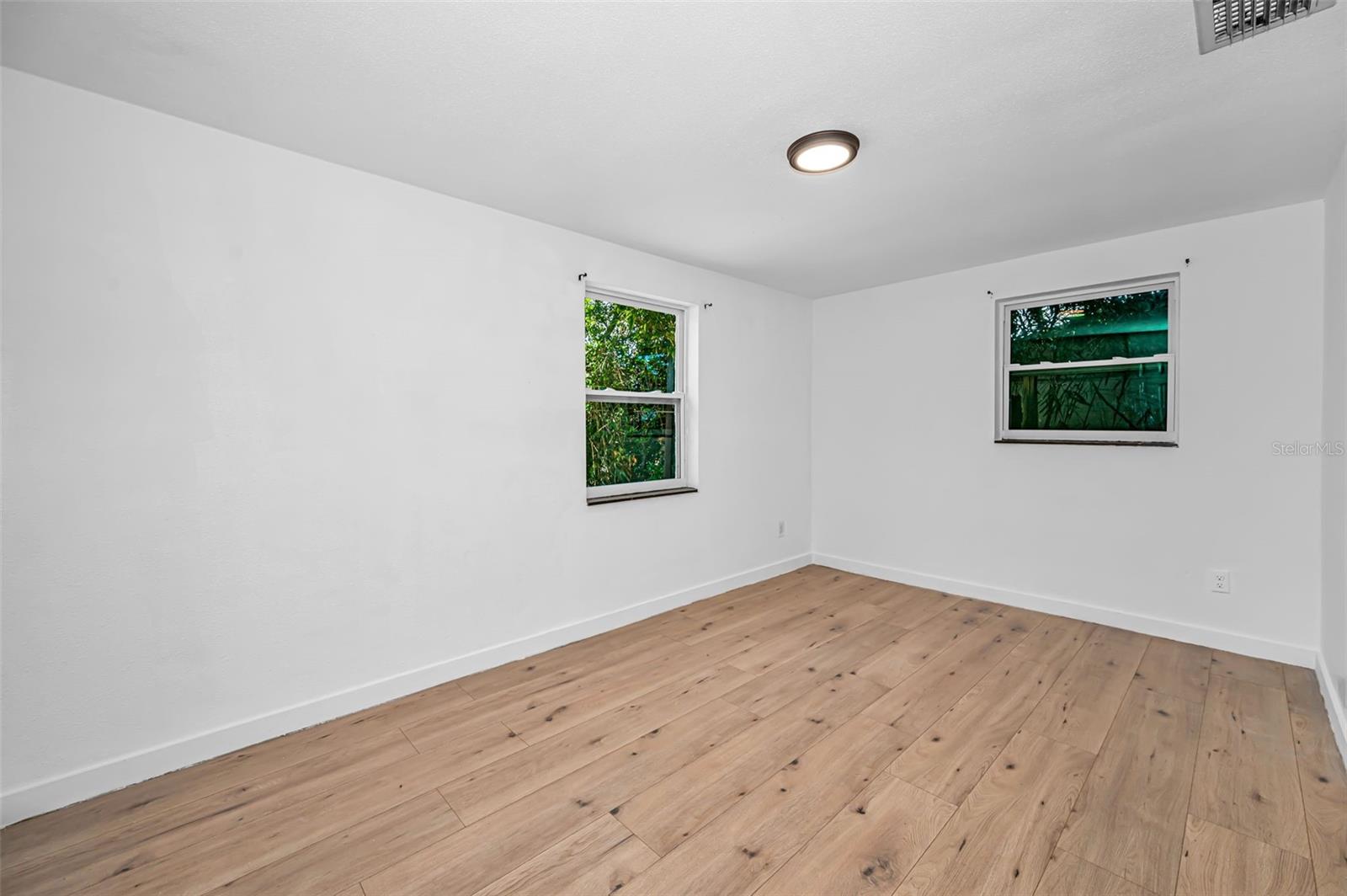 4312 Beacon Square Dr Property Photo 22