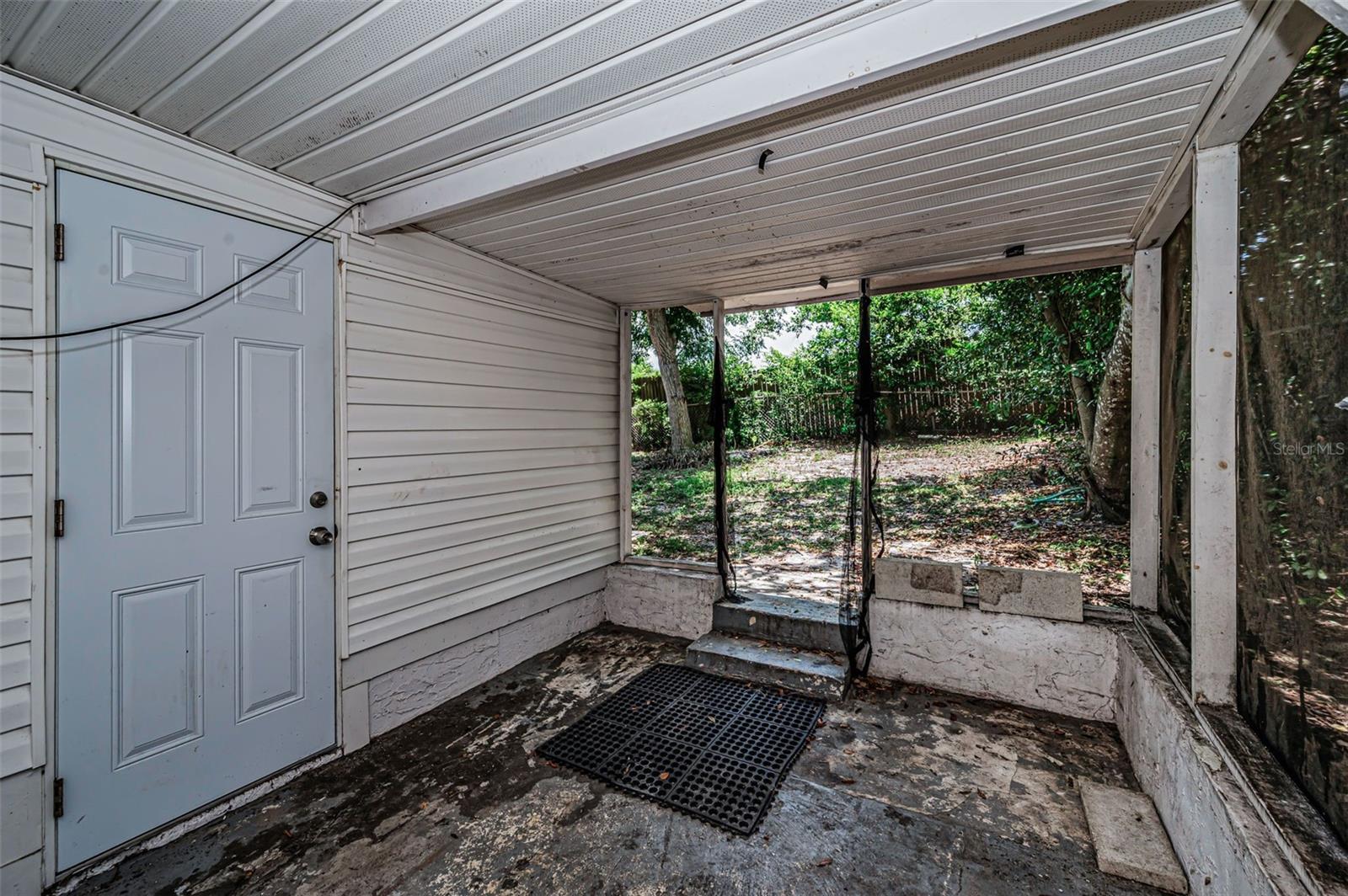 4312 Beacon Square Dr Property Photo 34