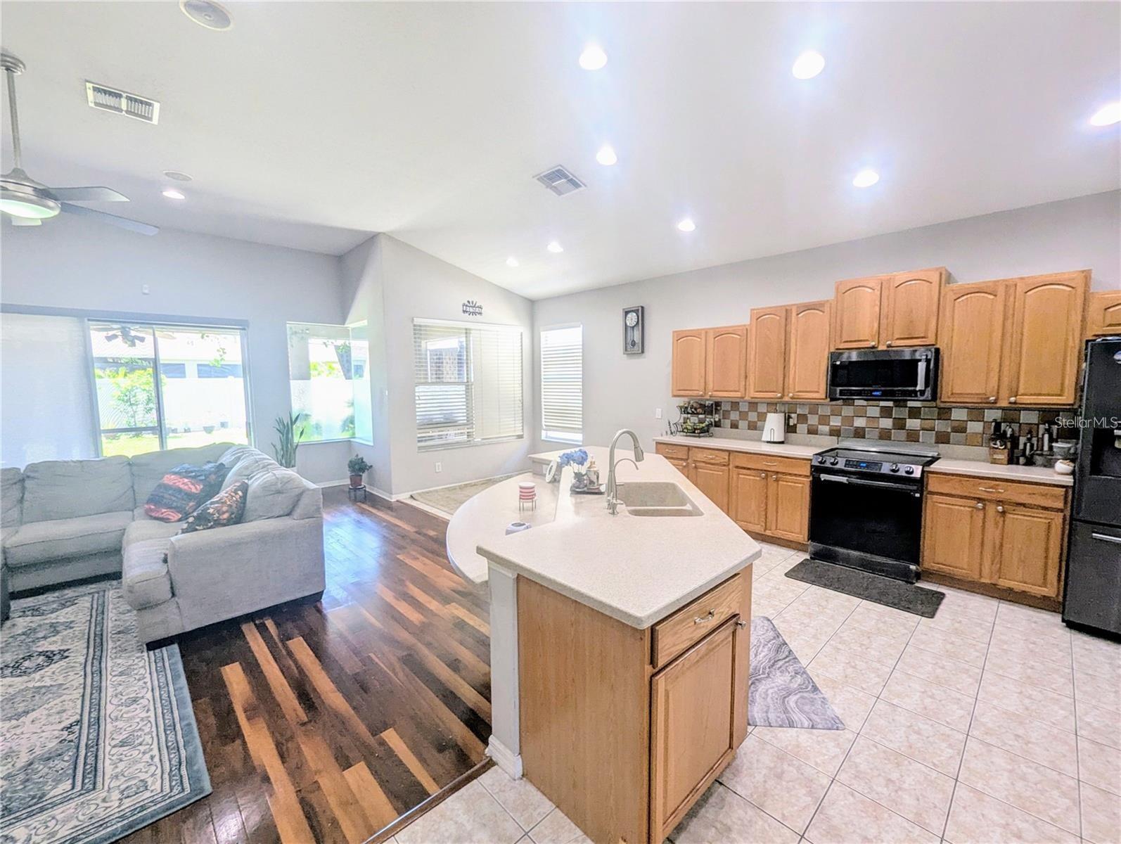 11236 Blacksmith Dr Property Photo 8