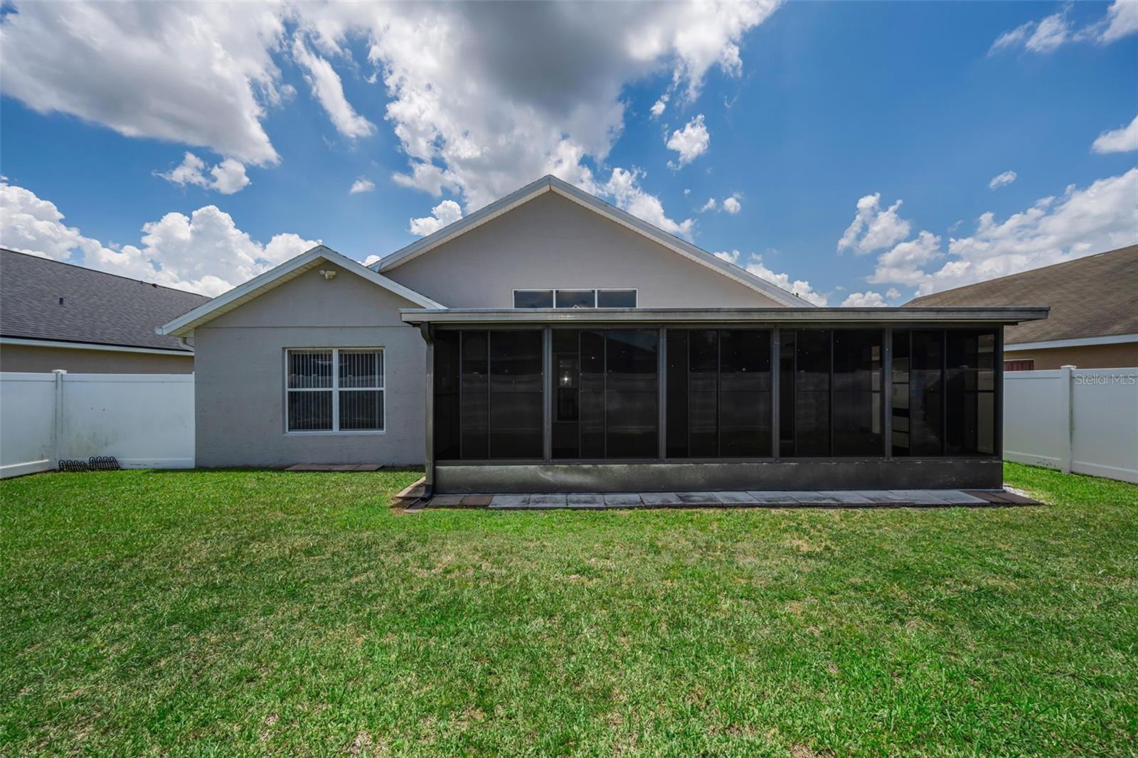 6549 Crescent Loop Property Photo 46