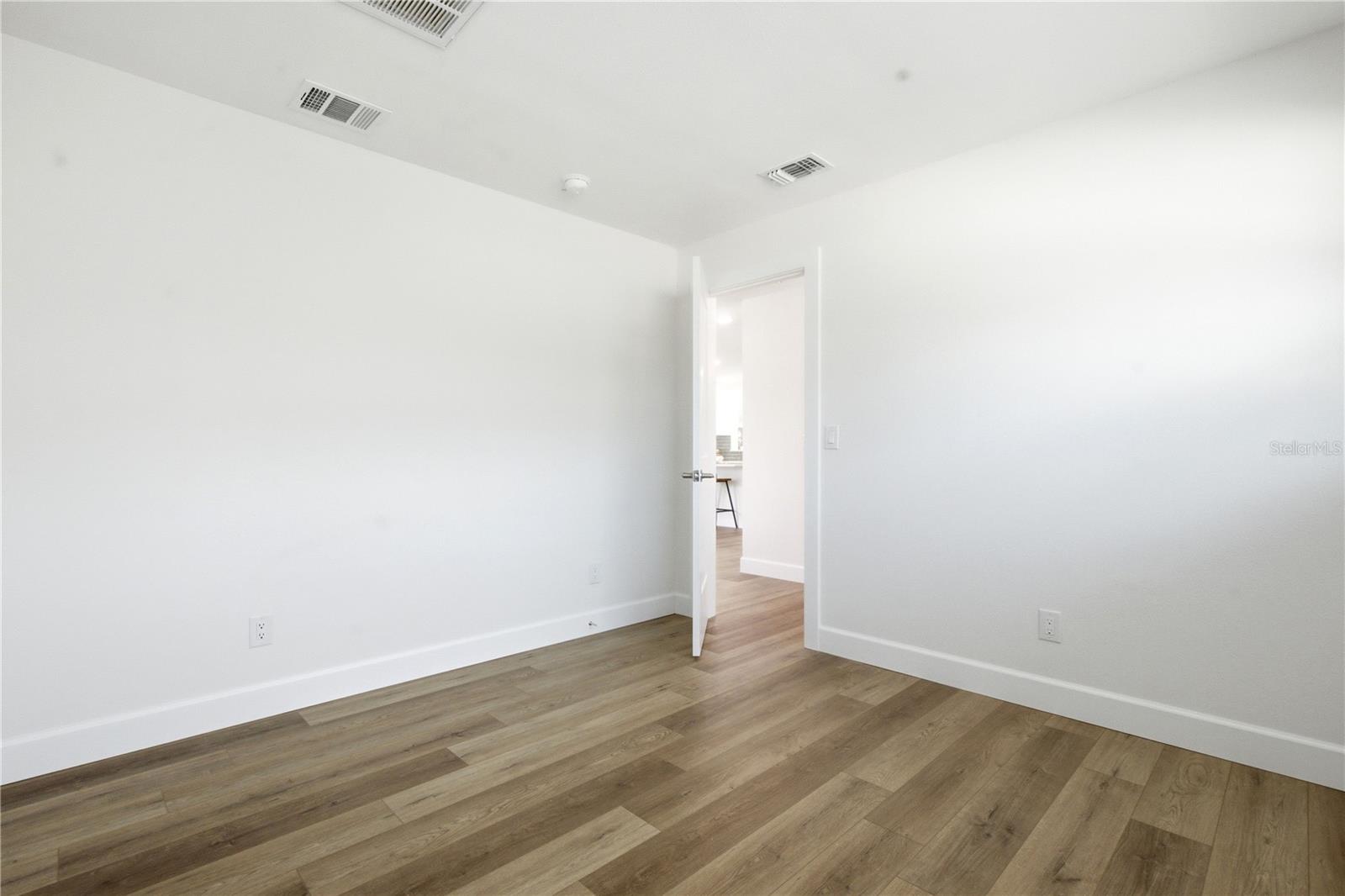 1199 Keene Rd Property Photo 14