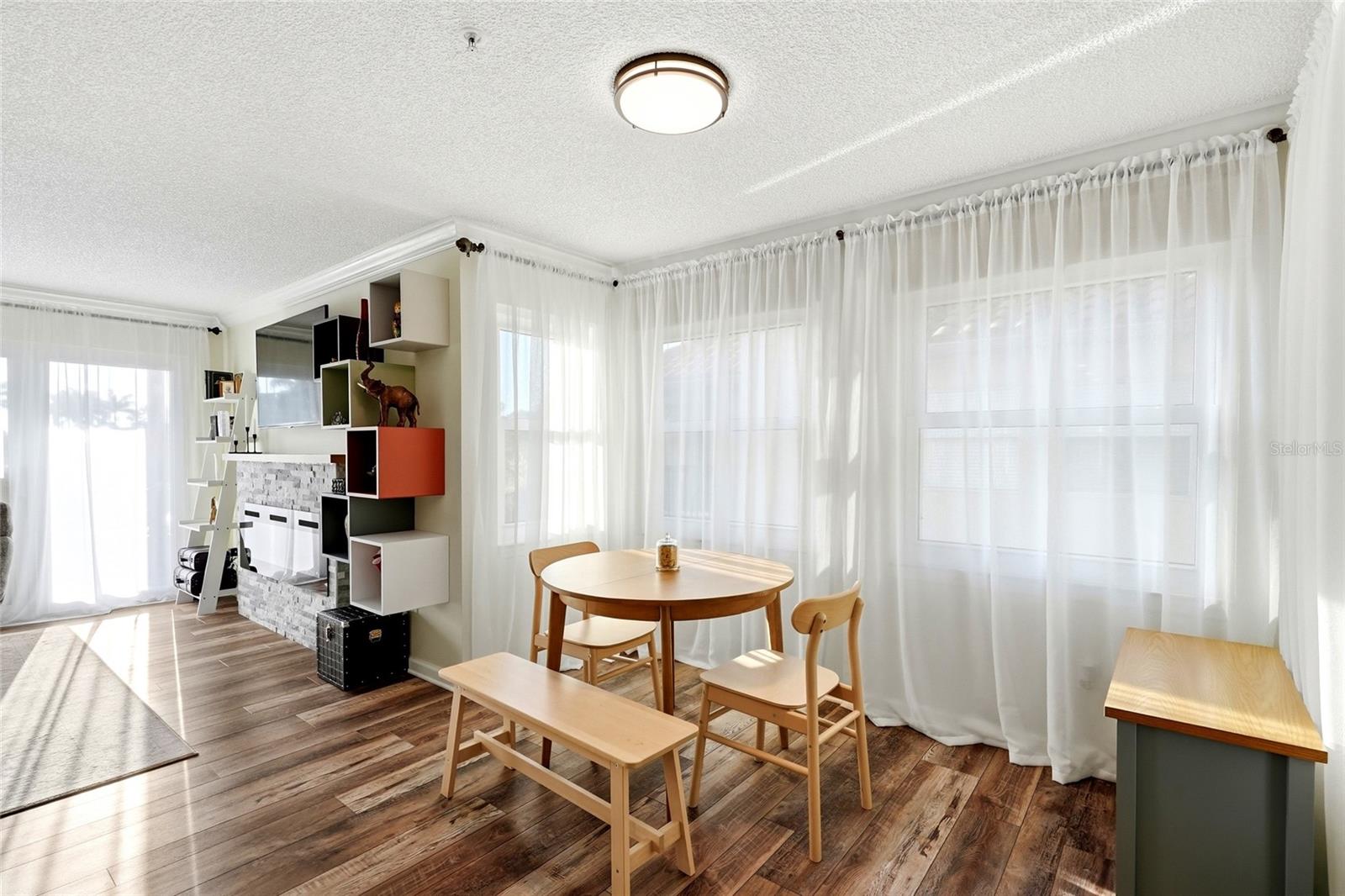 2400 Feather Sound Dr #1428 Property Photo 5