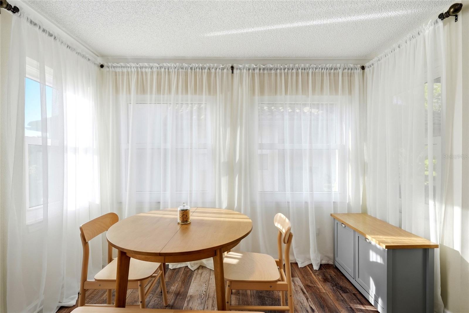 2400 Feather Sound Dr #1428 Property Photo 6