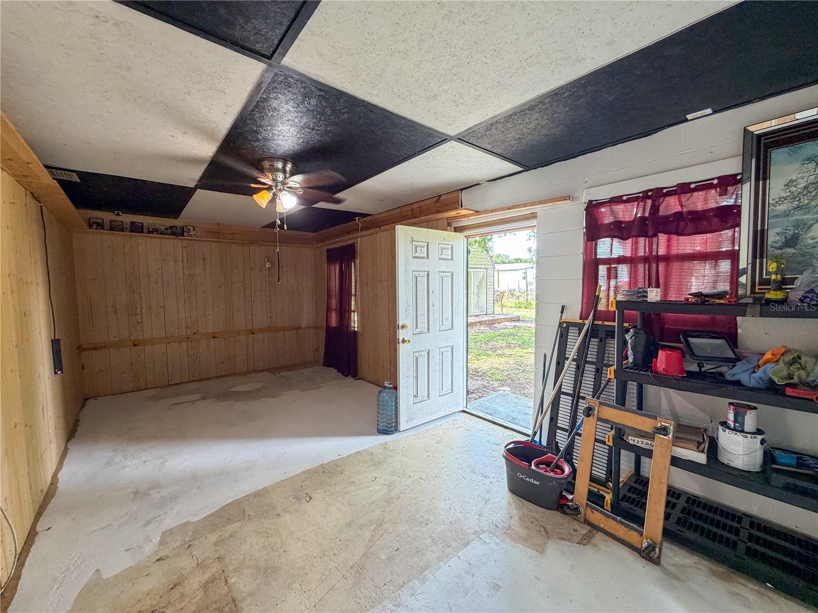 308 Central Ave Property Photo 14