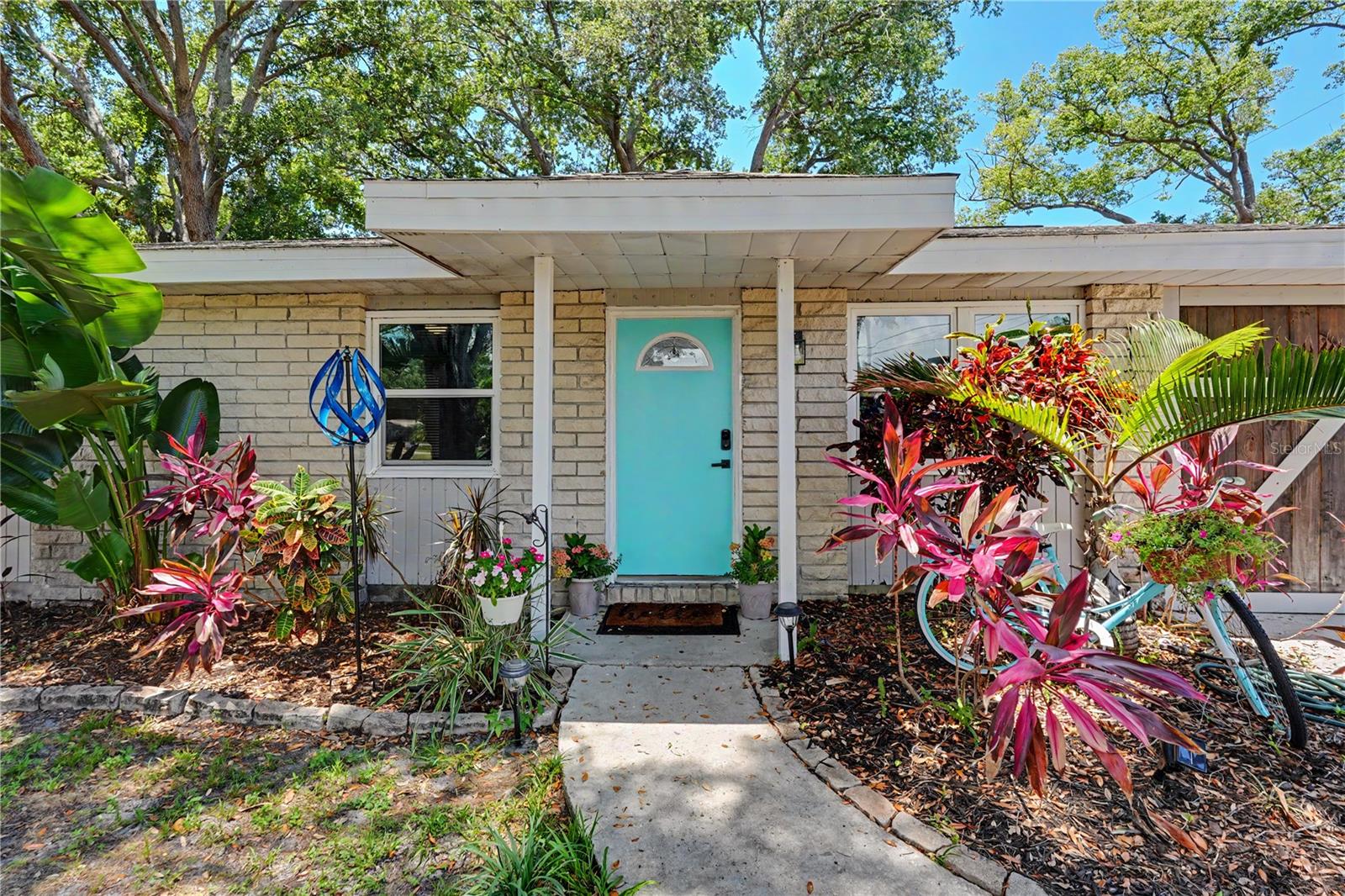 11208 Duncan St Property Photo 1