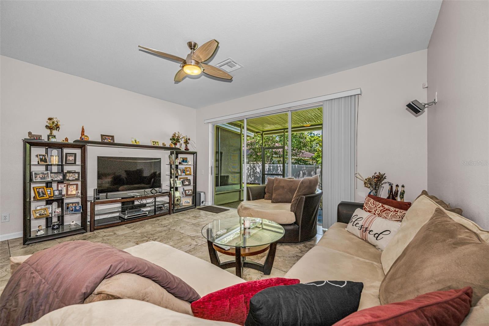 8414 Sandy Beach St Property Photo 11