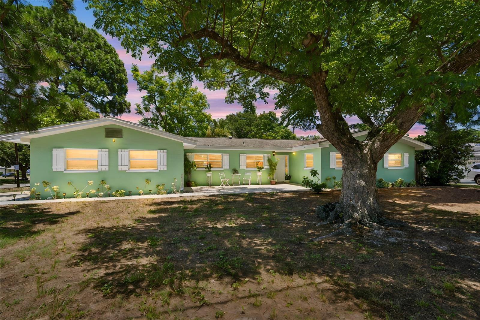 1357 S Evergreen Ave Property Photo 1