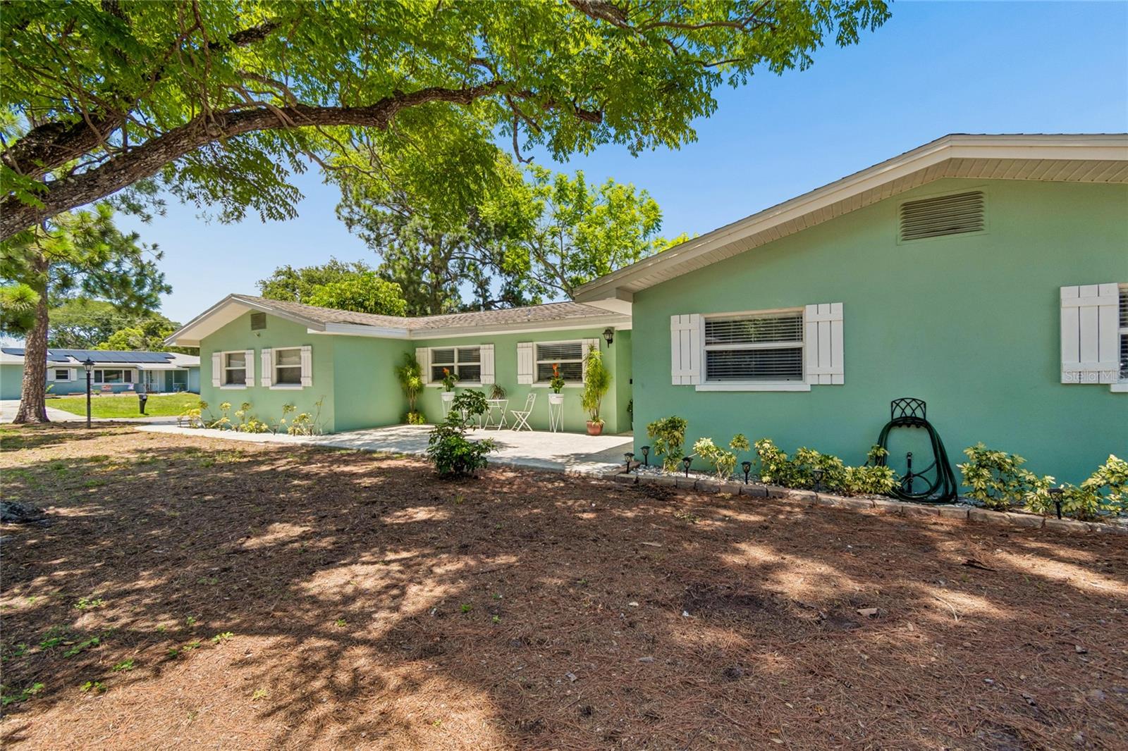 1357 S Evergreen Ave Property Photo 3