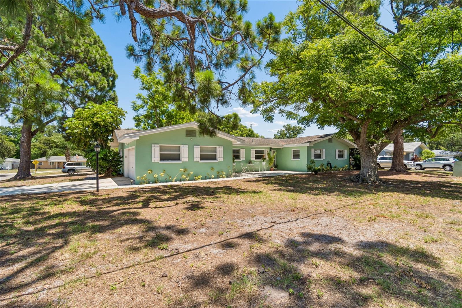 1357 S Evergreen Ave Property Photo 69