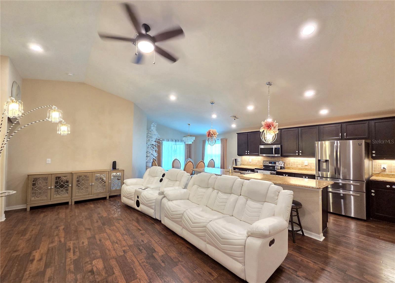 6324 165th Dr E Property Photo 6