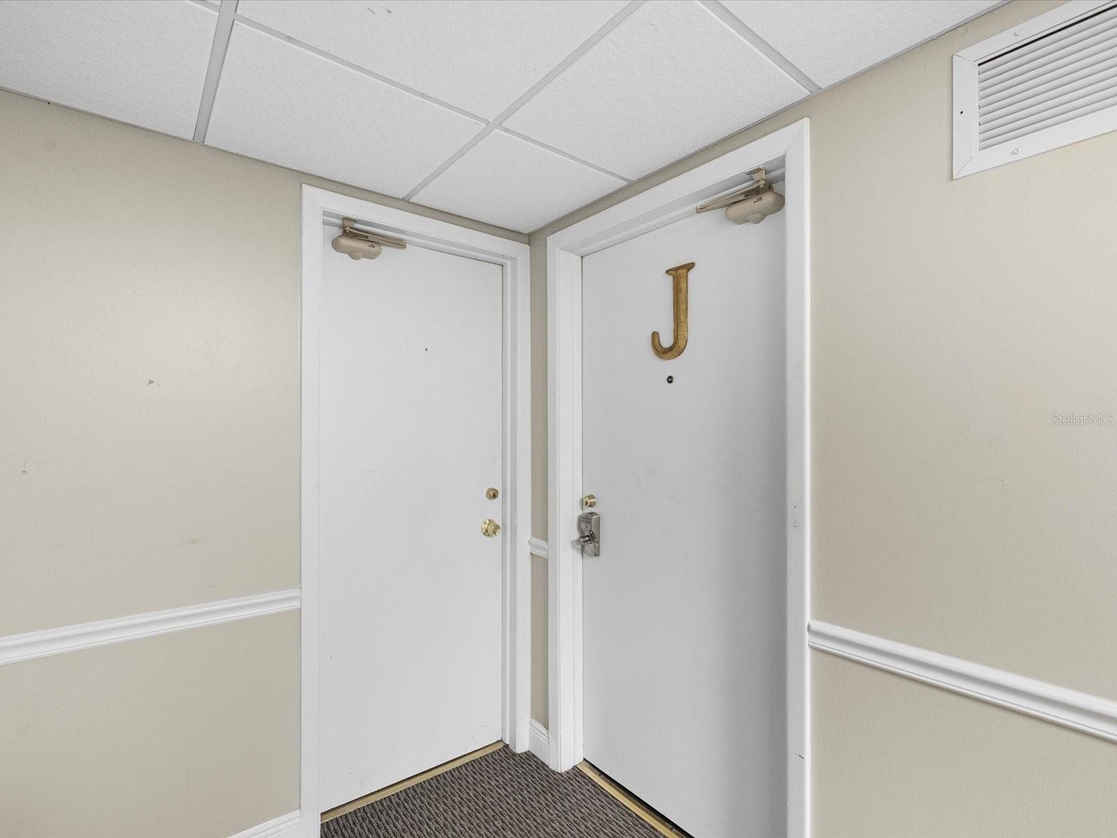 17400 Gulf Blvd #j7 Property Photo 27
