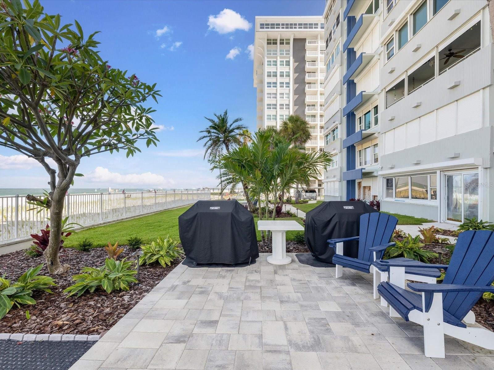 17400 Gulf Blvd #j7 Property Photo 28
