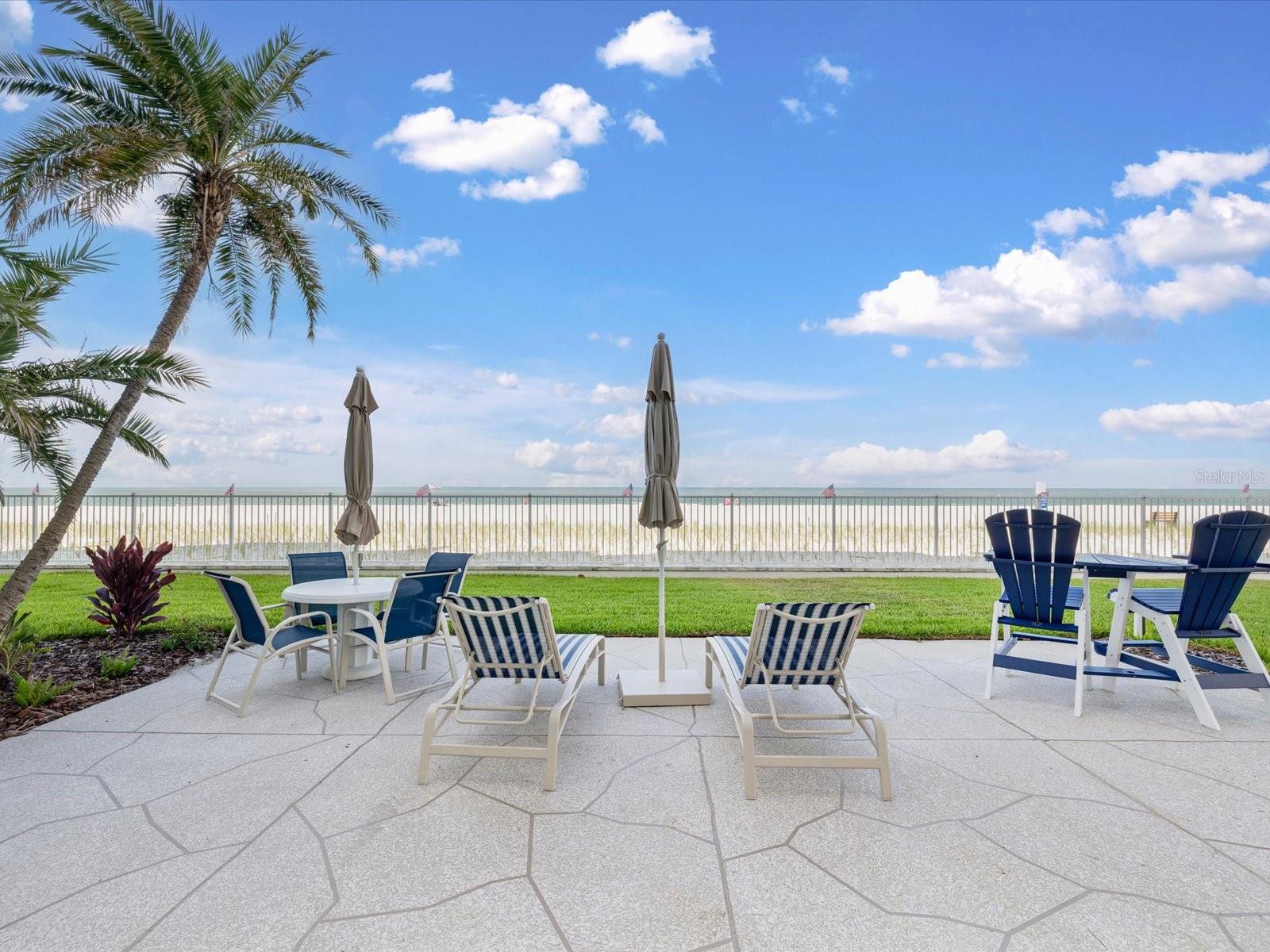 17400 Gulf Blvd #j7 Property Photo 32