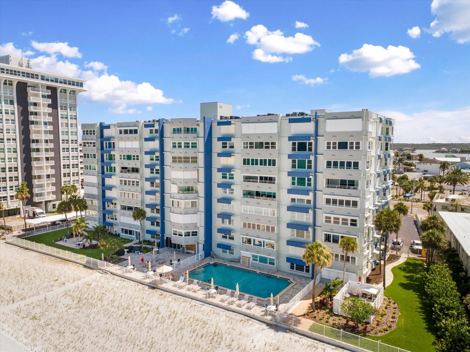 17400 Gulf Blvd #j7 Property Photo 35
