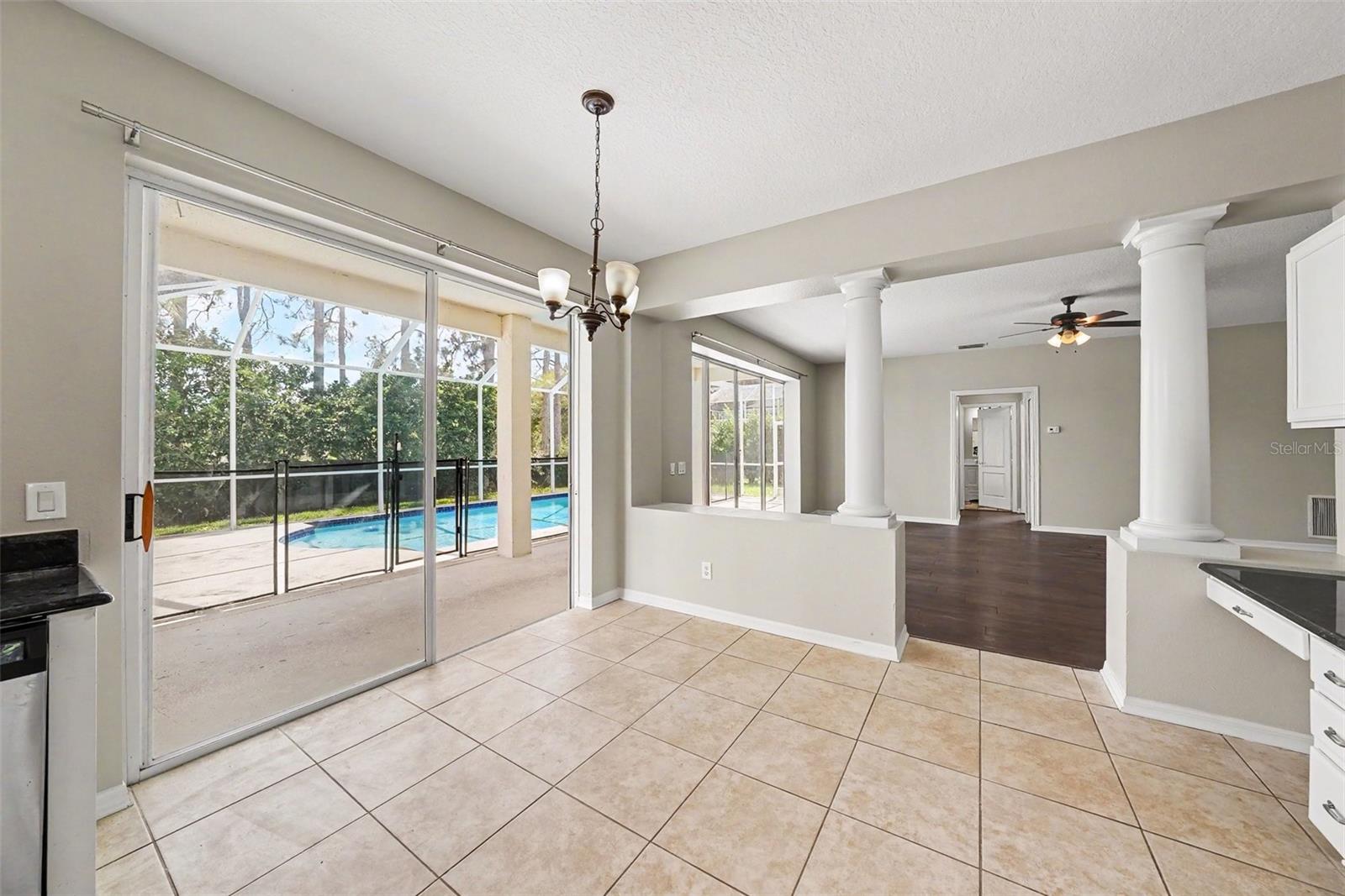 6112 Cezanne Ave Property Photo 12