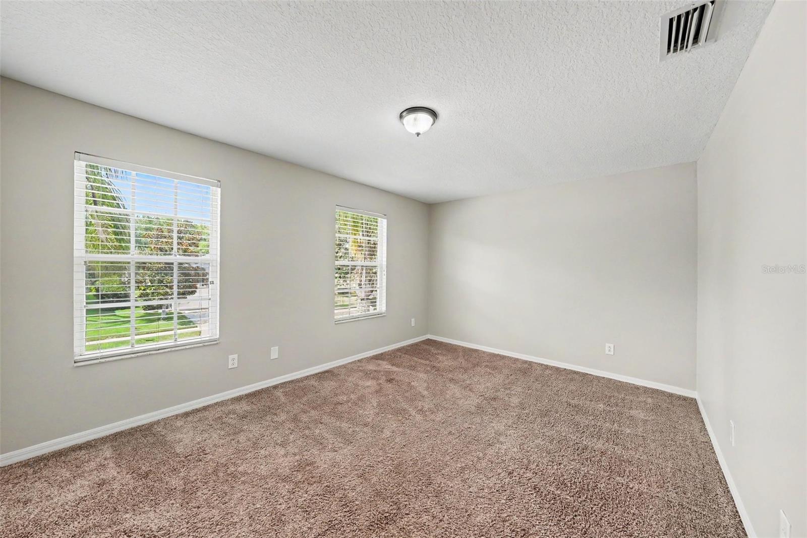6112 Cezanne Ave Property Photo 21