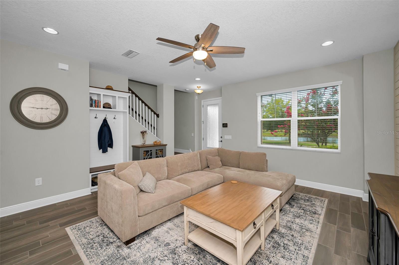13125 Batten Ln Property Photo 6