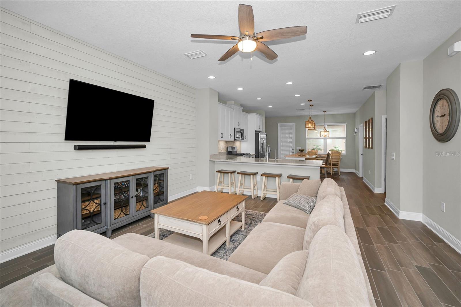 13125 Batten Ln Property Photo 7