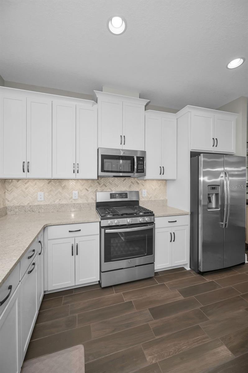 13125 Batten Ln Property Photo 13