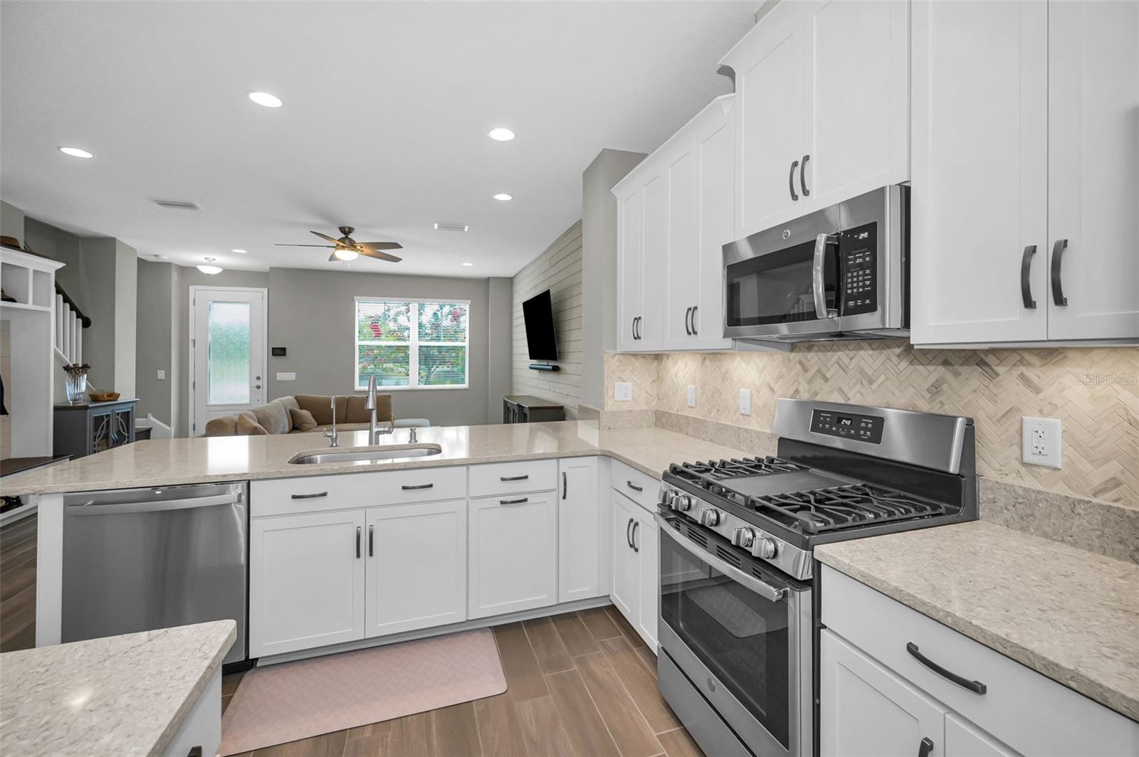 13125 Batten Ln Property Photo 14
