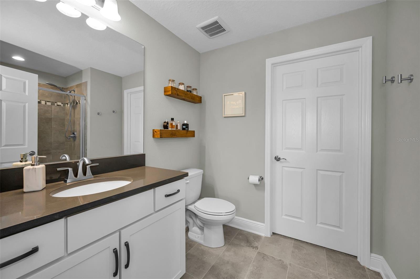 13125 Batten Ln Property Photo 24